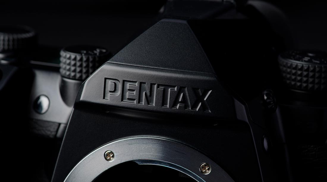 Pentax 100mm f2.8 HD AW Macro Silver